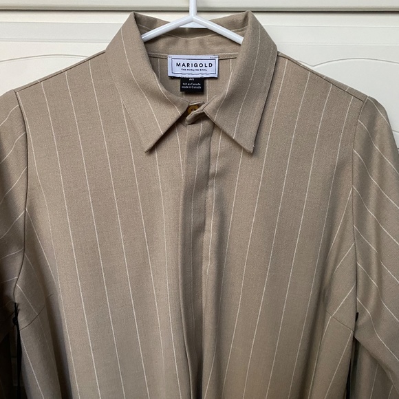 Beige pinstripe designer dress brand new size small - Picture 11 of 16
